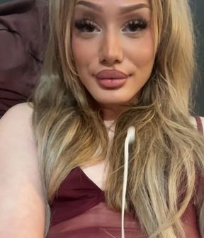 Big trans cock spitting out all his - solo hard