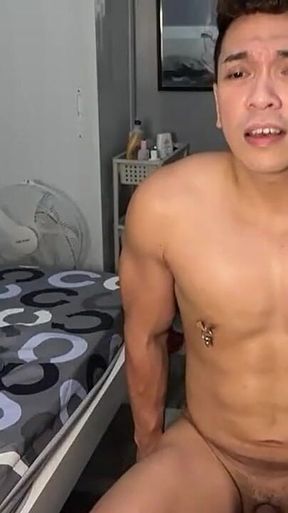 Filipino Twink Dances Naked in His Bedroom