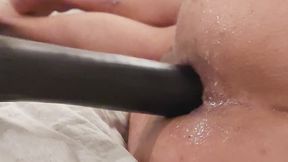 Analmoni fickmaschine tief in denn arsch