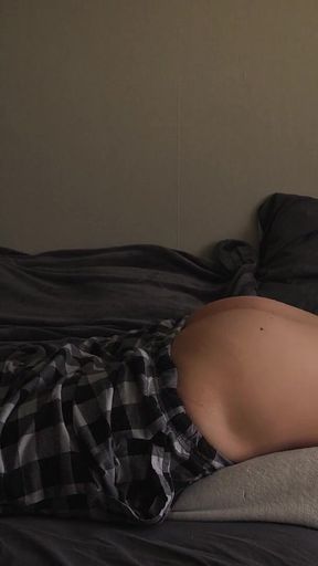 Morning Routine. Whispers and Loud Moans, Stepdaddys Deep Voice, Gentle Talks and a Wild Orgasm