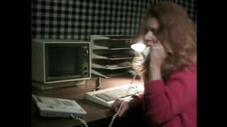 Szopás, puncinyelés, csókolás &#8211; leszbikus kurvát análisan dugnak meg