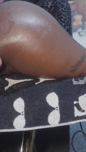 Ebony Gets Fucked by Fuck Machine
