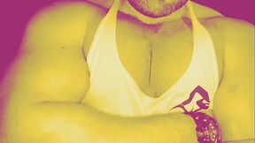 Muscle flexing after gym in the carpark