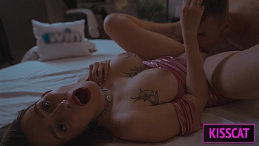 Step sister came to step brother's room after party to share bed and hot night fuck