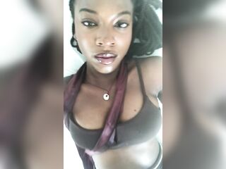 Pay me now little piggy, I’m your queen