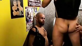 3way Thug Hustlers - Raw Anal Action with Older Man