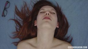 ”Redhead Hottie Rubbing Big Lips Beaver”