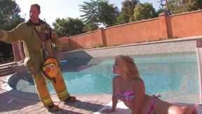 Sarah Vandella Gets Rescued