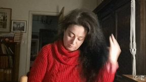 BRUSHING SHINY DARK HAIR