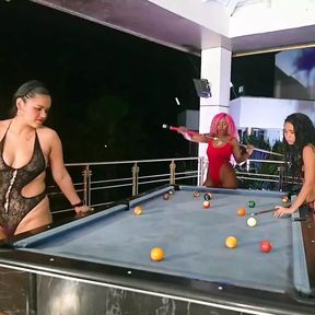 We Play Billiards and Then Suck Pussy on the Table Ggmansion