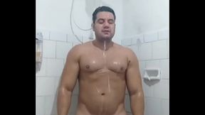 Yuri Ga&uacute_cho - Testando o Cavanhaque