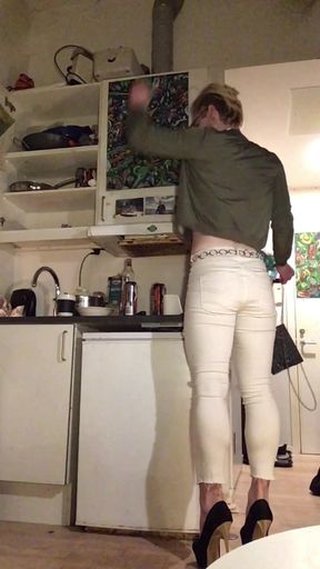 SissyWhiteboi Jes Brinch in white jeans