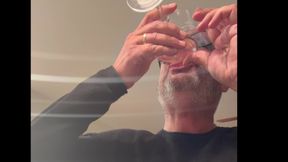 Jerk 2 times in a glas of piss and swallow the mix