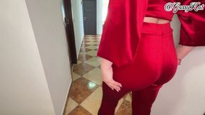 Red Velvet Fart Queen
