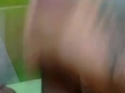 Masturbándome en el baño