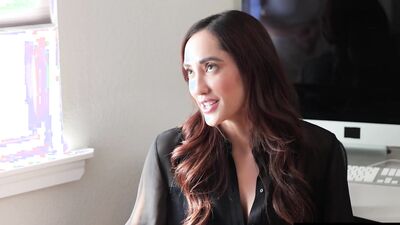 MILF-on-MILF Cheating - Chloe Amour & Krystal Sparks Scissor in Secret