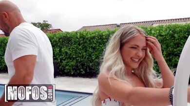 Curvy blonde Emma Bugg gives J-mac an outdoor casting blowjob by the pool