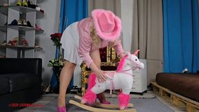 Mila - Cowgirls-Unicorn pony