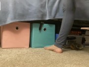 Watching her dirty feet as she folds laundry (footfetish) - glimpseofme