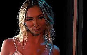 Stepsister Chloe Temple and Lily Larimar lesbian sex