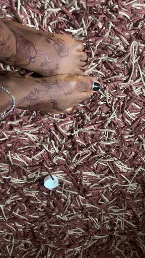 Hot ebony babe foot massage section