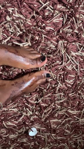 Hot ebony babe foot massage section