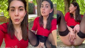 je prends le soleil et je fais pipi au parc