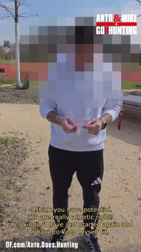 Bisexual Athletic DILF Get&amp;#039;s His Big Cock Sucked and Cums in My Mouth After Beeing Convinced to a Casting