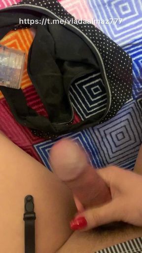 Rus Shemale Cum on Her Dirty Panties