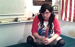 Nerdy crossdresser vibrator slut