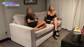 a noite comecou com vinhos e queijos...