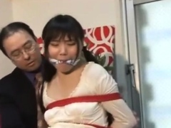 Young japanese girl fucked and cummed on Japanese