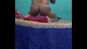 Alondra Mariin y su consolador