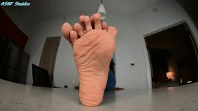 Shy latina juicy soles back, SOLE FETISH!! - MP4