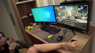 Lesbians dont know theyre being fucked by delivery guy EP3 IGNORE REMOTE