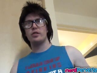 Amateur Hottie Screwed by Fake Porn Producer