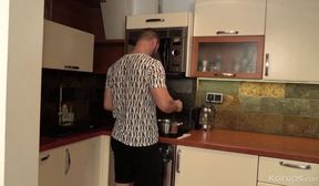 Ameli Kitchen Cougar