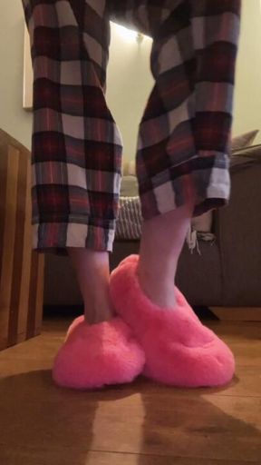 Hot Pink Fluffy Slipper ASMR