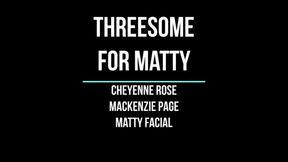 Threesome with Cheyenne & Mackenzie