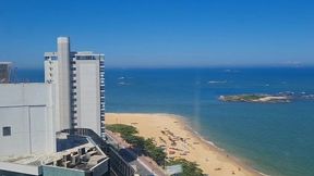 viajei com meu amigo renbri carioca , para a casa de praia em vila velha espirito santo e transamos gostoso de frente para o mar sexo bareback, na pele, no pelo