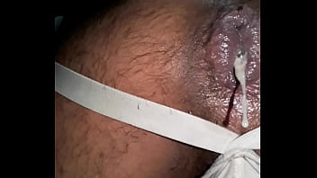 Despu&eacute_s de  que  mi marido me pre&ntilde_a el culo