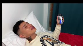 I Fuck a Fan in His Dreams and Fulfill His Christmas Fantasy