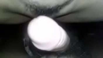 แหกหีสาวบ้านๆเย็ดแตดจนน้ำแตกเต็มหีเธอจนหีแฉะเสียวควยมาก