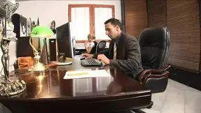 A big cock for the pussy and ass of a slutty blonde girl