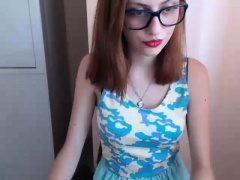 Sultry redhead teen with glasses flashes her sweet ass on t