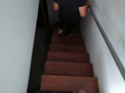 DESCUBRO FUMANDO A MI HERMANASTRA EN LA AZOTEA Y ME PIDE FOLLAR MIENTRAS ME CHUPA LA POLLA PARA NO C