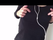 【連続イキ】昼だけど我慢できずにヒートテックの上からカリカリチクニー 乳首 オナニー Japanese nipple orgasm masturbation
