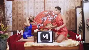 Seductive Model Kisses Her Way Into His Heart Before Hot Sex Adventure Begins