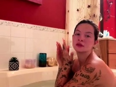 Fucking love this girl!!!!