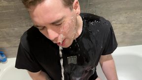 (4k) golden shower turned into a facial cumshot for a piss boy